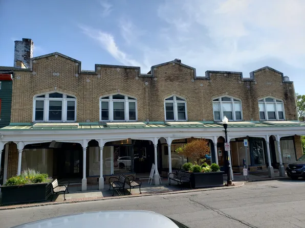 54 N Front St #A, Kingston, NY 12401