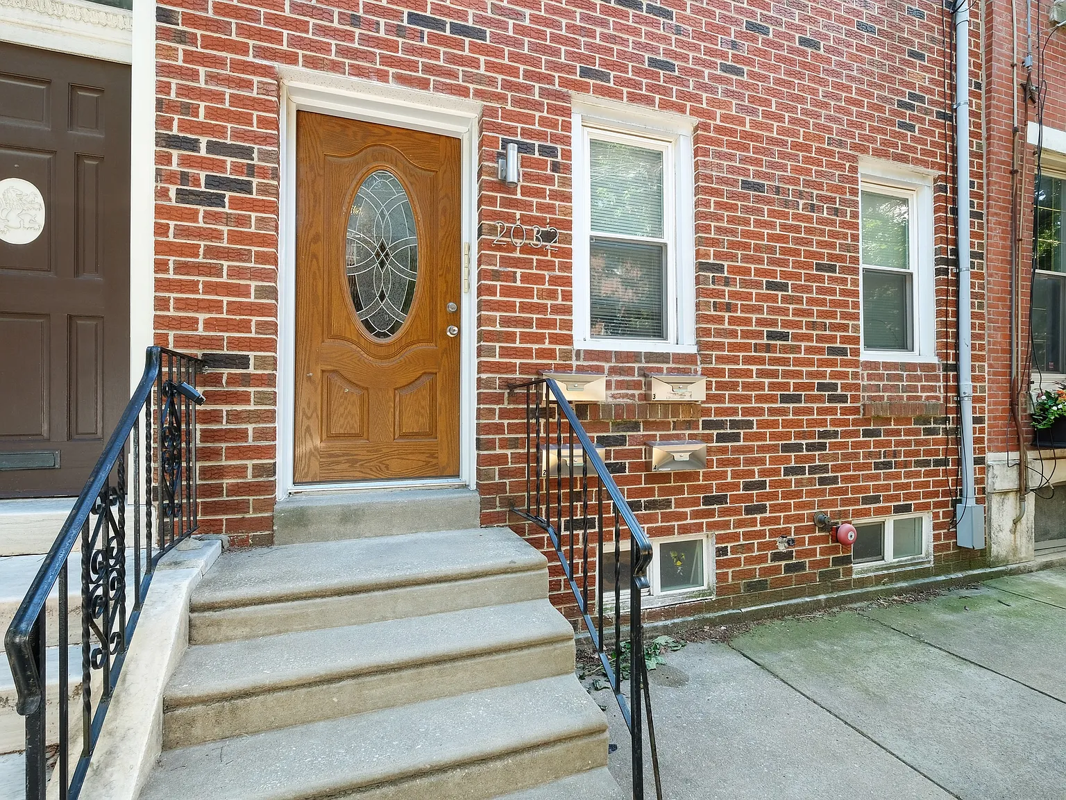 Studio, 575 sqft, $1,325 — Photo 3