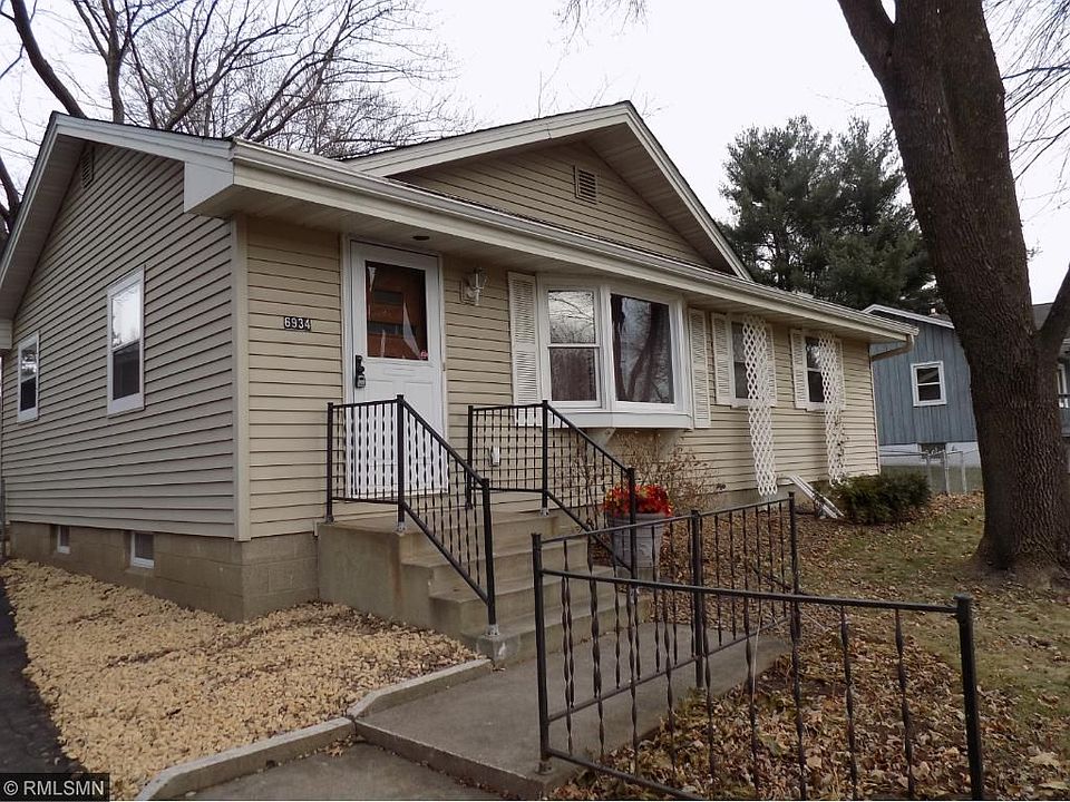 2nd image of 6934 35th St N