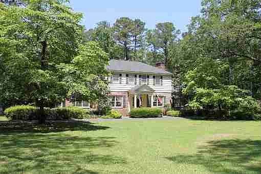 1st image of 200 Creek Dr