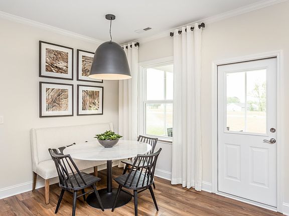 Everyday Eating area off of Kitchen