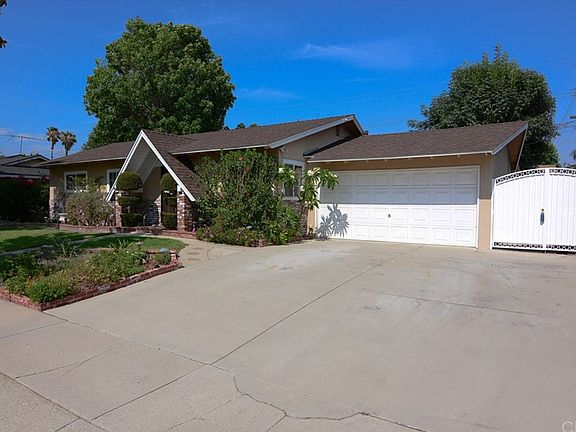 3rd image of 1520 S Jenifer Ave