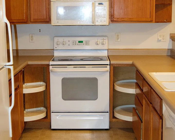 4421 E Court St — Photo 15