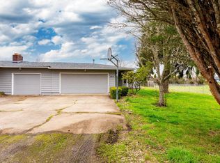 406 Hillview Dr, Lebanon, OR 97355