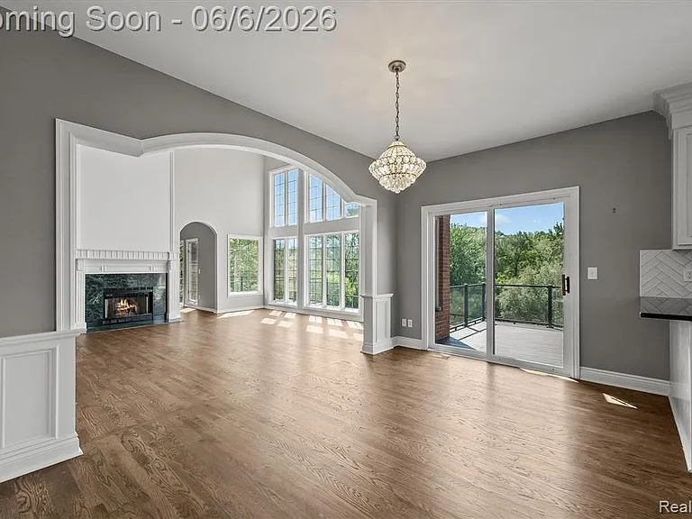 2962 Pheasant Ring Dr — Photo 18