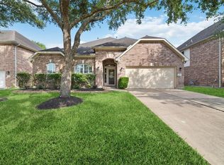4454 Chestnut Cir, Friendswood, TX 77546