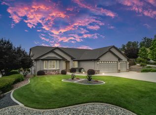 926 Fantenell Ct, Redding, CA 96003