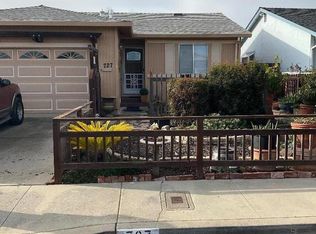 727 Almond Dr, Watsonville, CA 95076