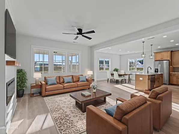 4400 Fairhaven Dr W, Wilson, NC 27893