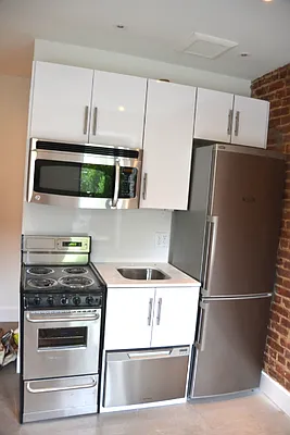 Rented by REAL New York | media 15