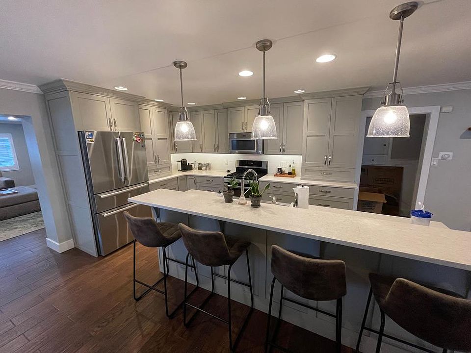 1st image of 3946 S Skyview Cir