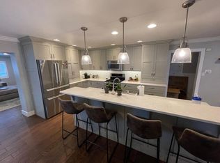 3946 S Skyview Cir, Salt Lake City, UT 84124