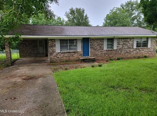 715 Carmen Ct, Wiggins, MS 39577