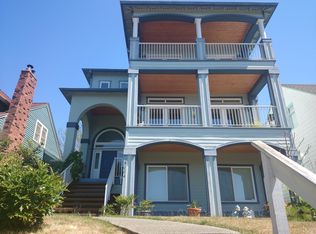 5004 37th Ave SW, Seattle, WA 98126