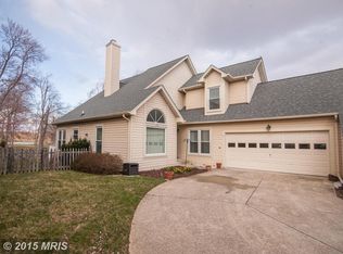 14221 Greenview Dr, Laurel, MD 20708