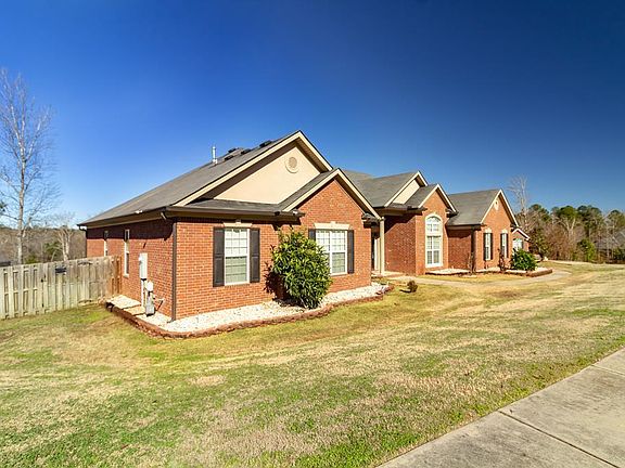 2nd image of 1002 Spotswood Cir