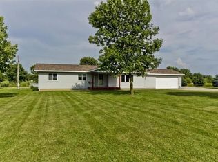 1664 700th Ave, Lincoln, IL 62656