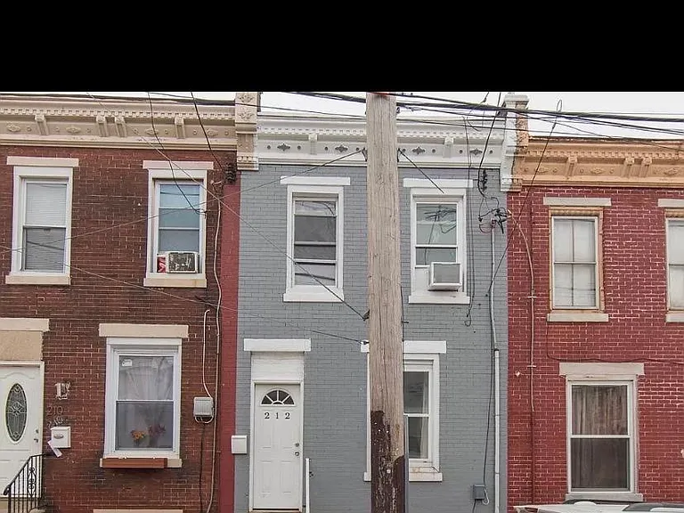 212 W Tioga St #1 — Photo 7