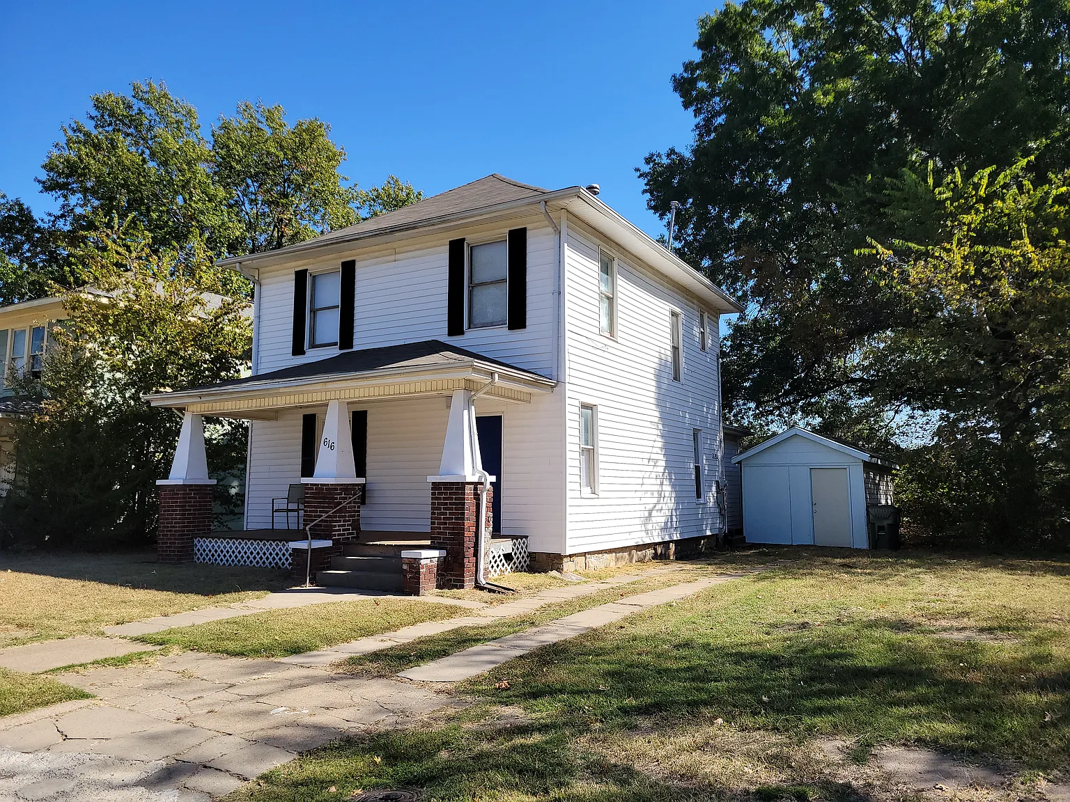 4 bed, 1656 sqft, $1,600 — Photo 2