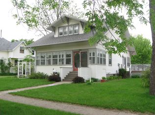 314 Nw 3rd St., Madison, SD 57042