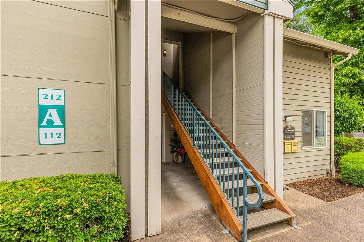 Cedar Grove Apartments — Photo 3
