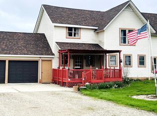 9180 Hill Rd, Emmett, MI 48022