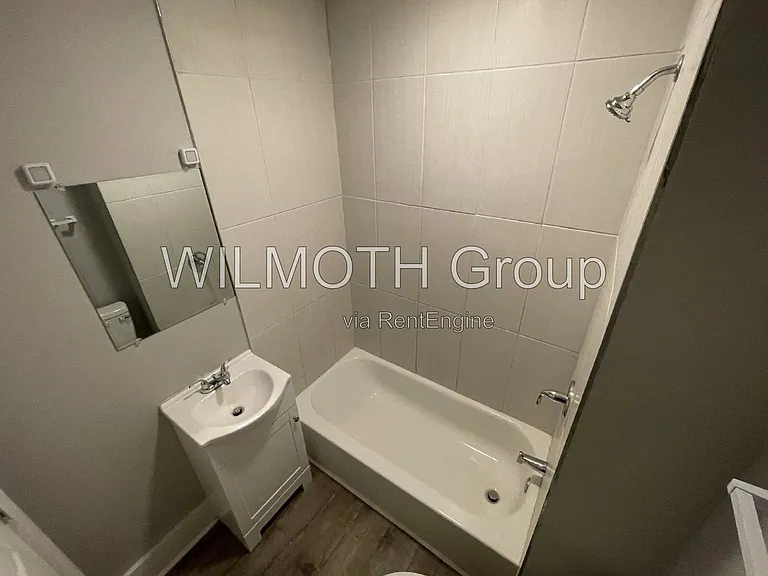 129 W Hendricks St #4 — Photo 8
