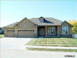 1st image of 3934 S 184th Ave