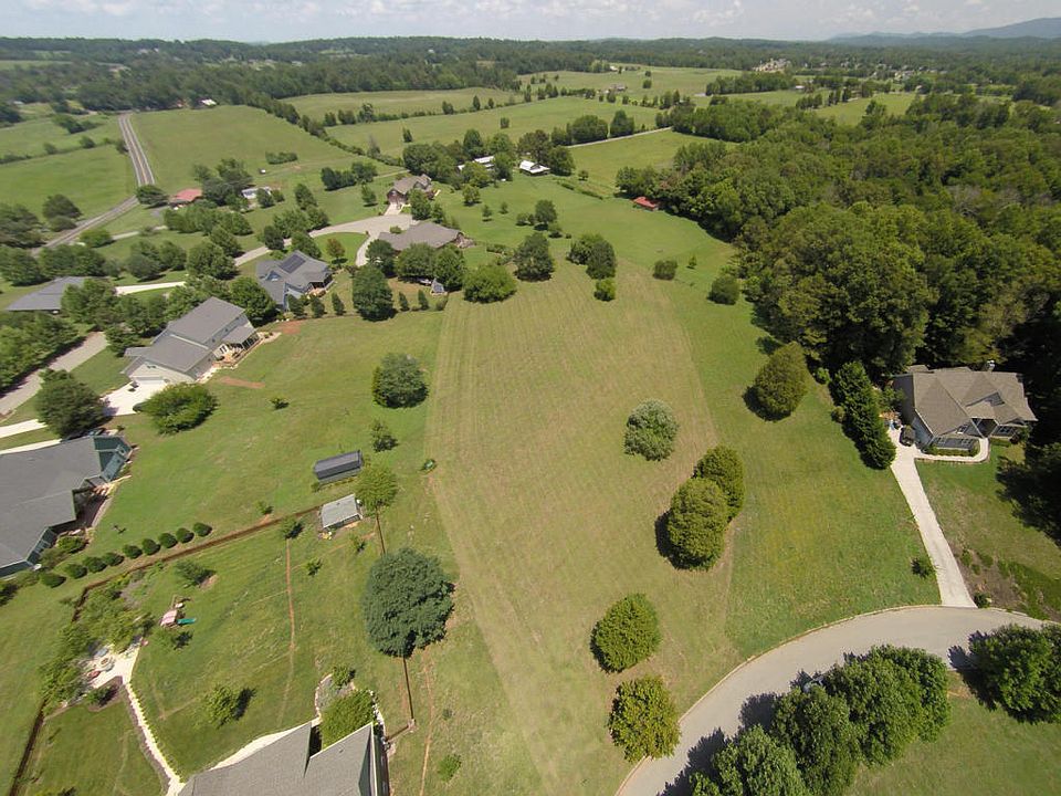 1st image of 1414 Chickadee Cir