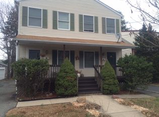 33 Maple St, Bloomfield, NJ 07003