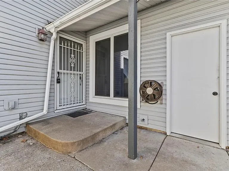 3295 Lower 67th St E — Photo 19