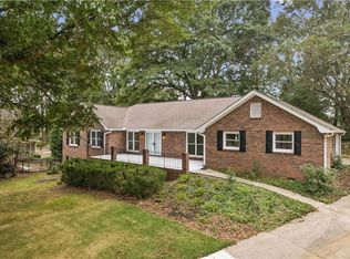 3759 Wentworth Ln, Lilburn, GA 30047