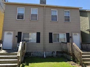 919 Robinson St, Mc Kees Rocks, PA 15136