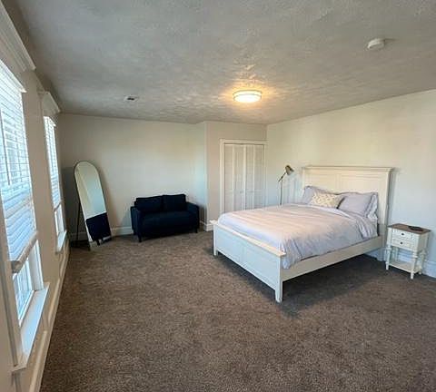 4th image of 1025 Starkweather Ave #2