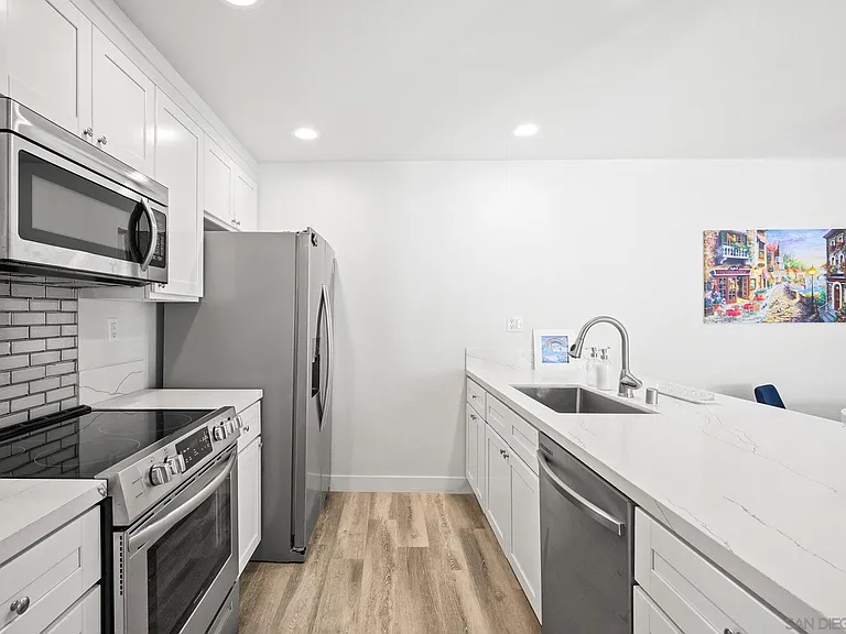 8324 Regents Rd #1G — Photo 8