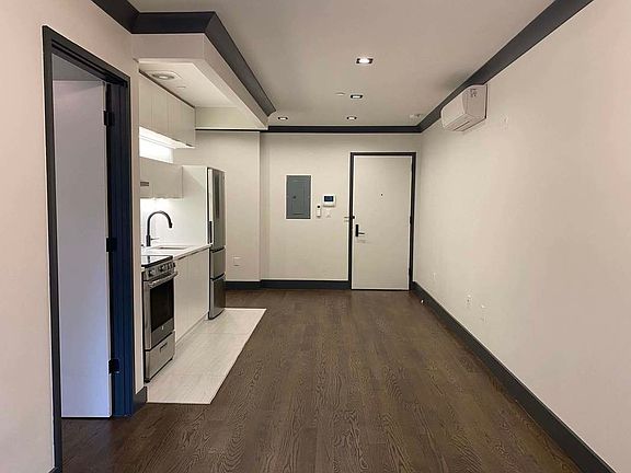 5th image of 1078 Bergen St #2BB