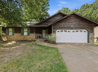 2553 Tricia Ln, High Ridge, MO 63049