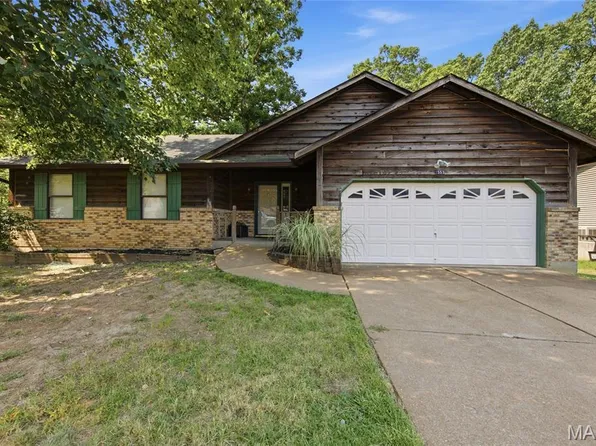 2553 Tricia Ln, High Ridge, MO 63049