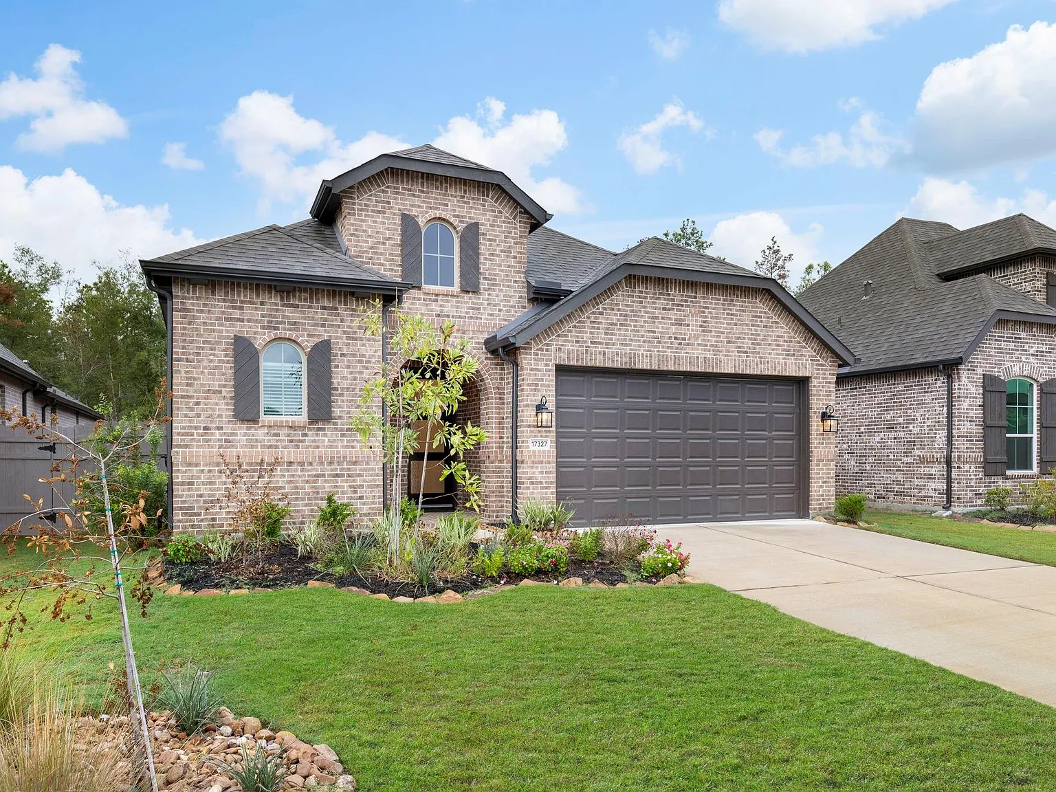 3 bed, 2.0 bath, 1610 sqft, $2,500 — Photo 3