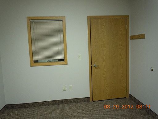 2nd image of 12 Main St S Ste 14