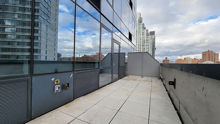 Rented by The Dermot Realty Management Company | media 7