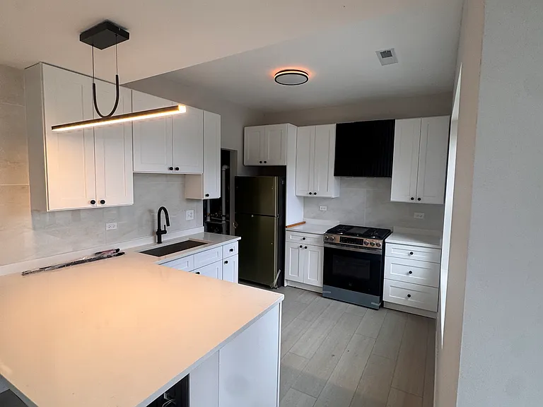 2919 W 24th Blvd #3B — Photo 1