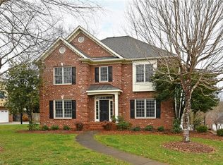 125 Windrush Rd, Winston Salem, NC 27106