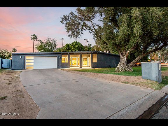 2nd image of 6746 E Monterosa St