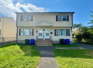 36-38 Chester St, Springfield, MA 01105