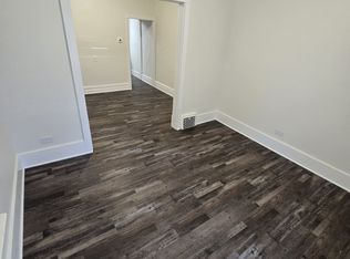 357 May St, Elgin, IL 60120