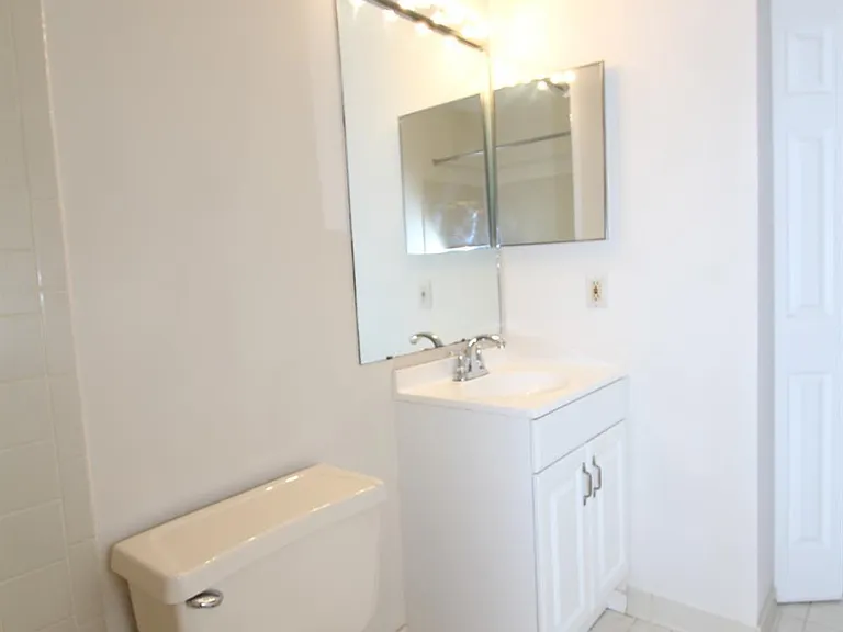 4707 Ravens Crest Dr — Photo 27