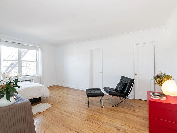 4th image of 39-65 51st St #4A