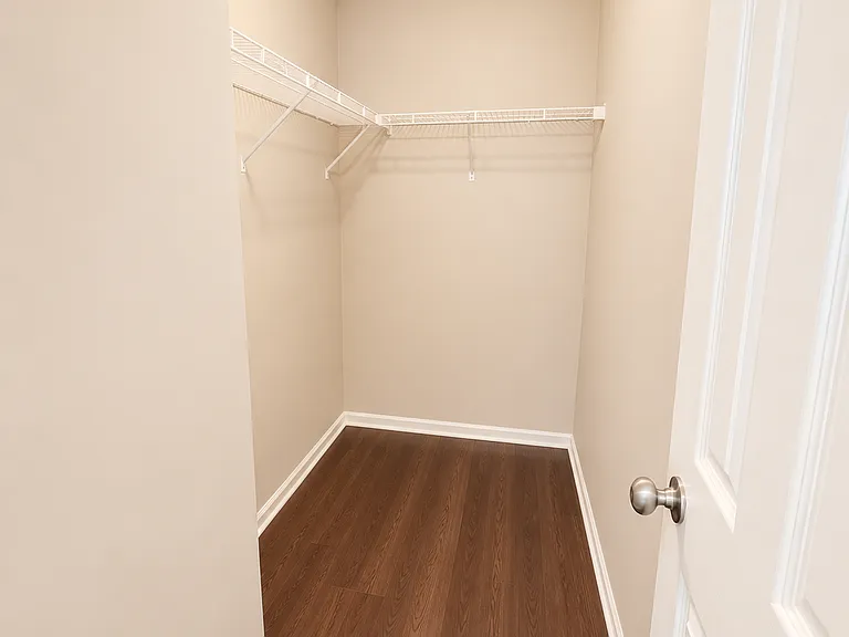 111 Elders Pond Dr — Photo 11