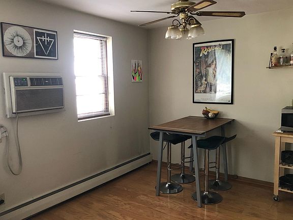 5th image of 1015 W 26th St #1